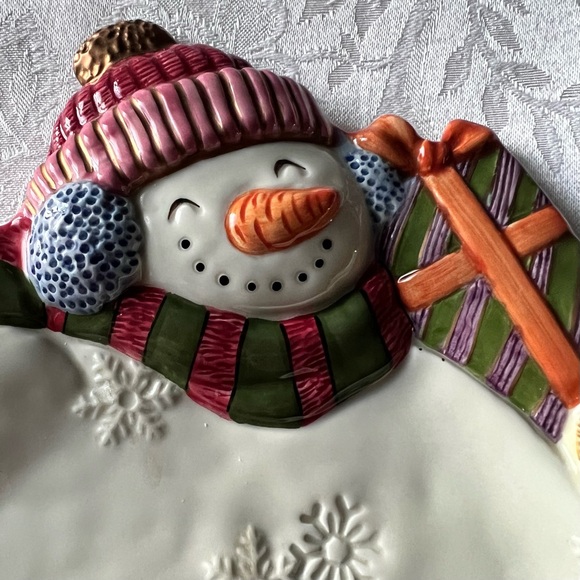 Fitz and Floyd “Frosty Folks” Canapé Plate. - Picture 3 of 13